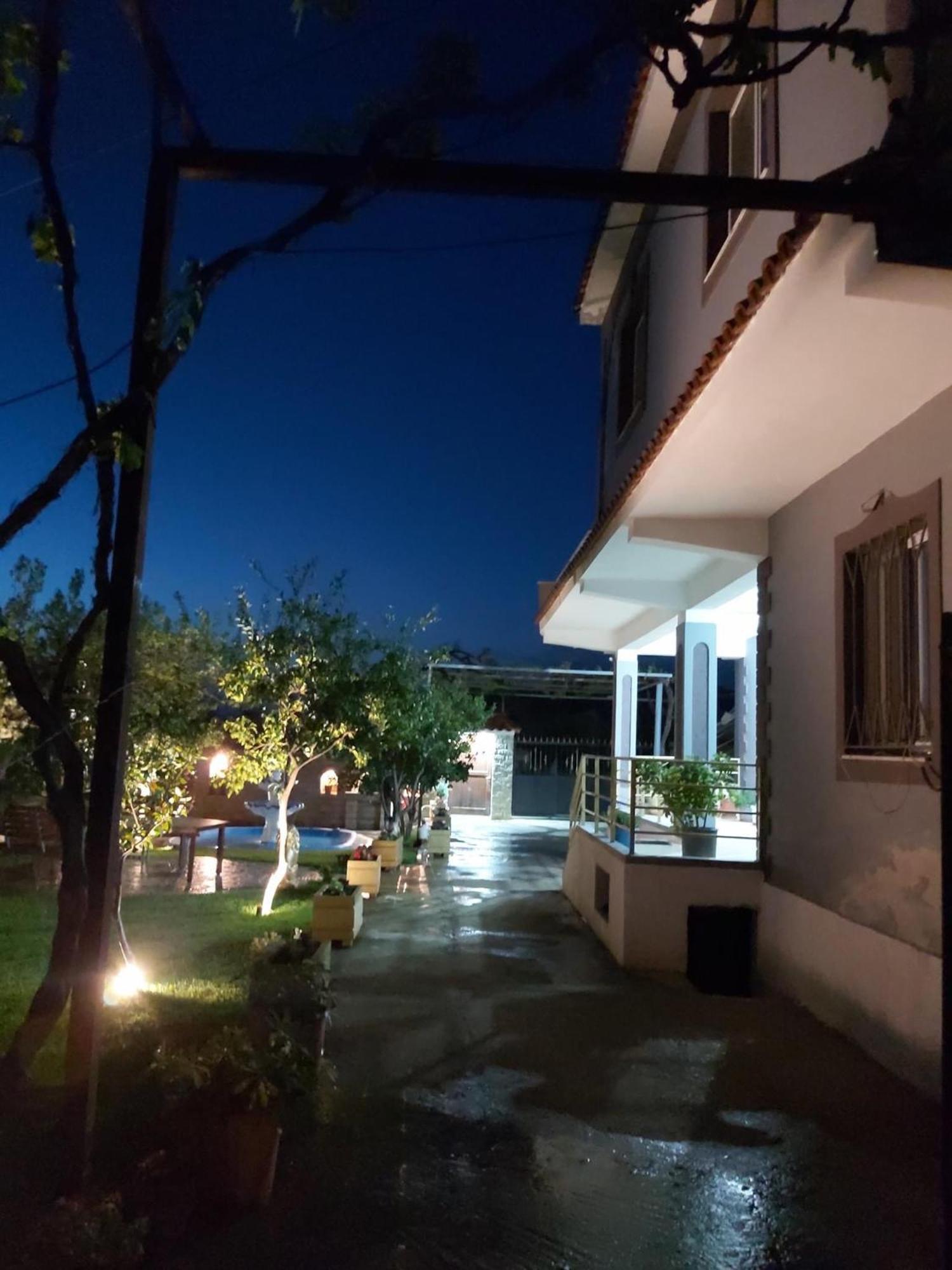 Erdi'S Home Μπεράτ Εξωτερικό φωτογραφία