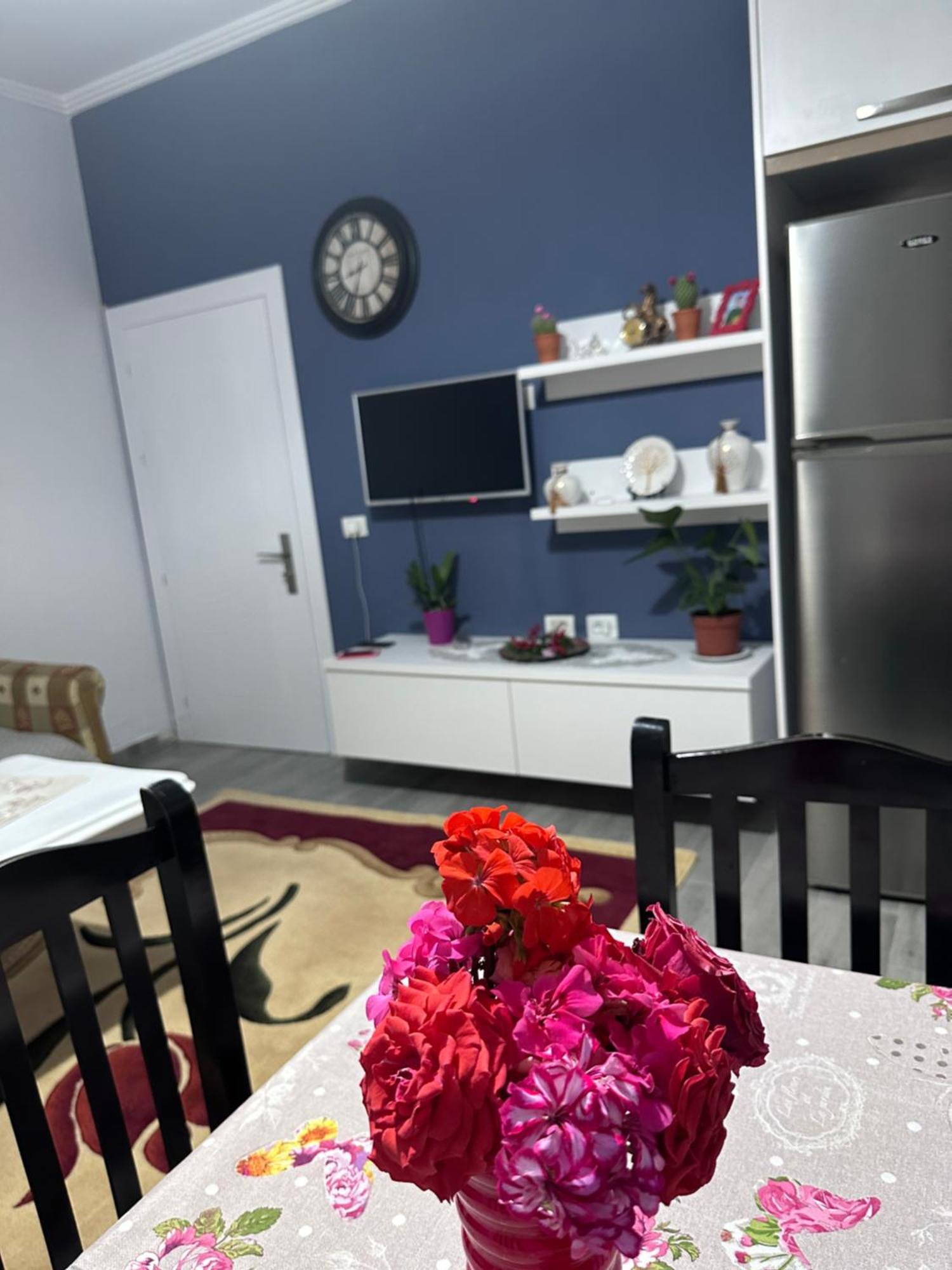 Erdi'S Home Μπεράτ Εξωτερικό φωτογραφία
